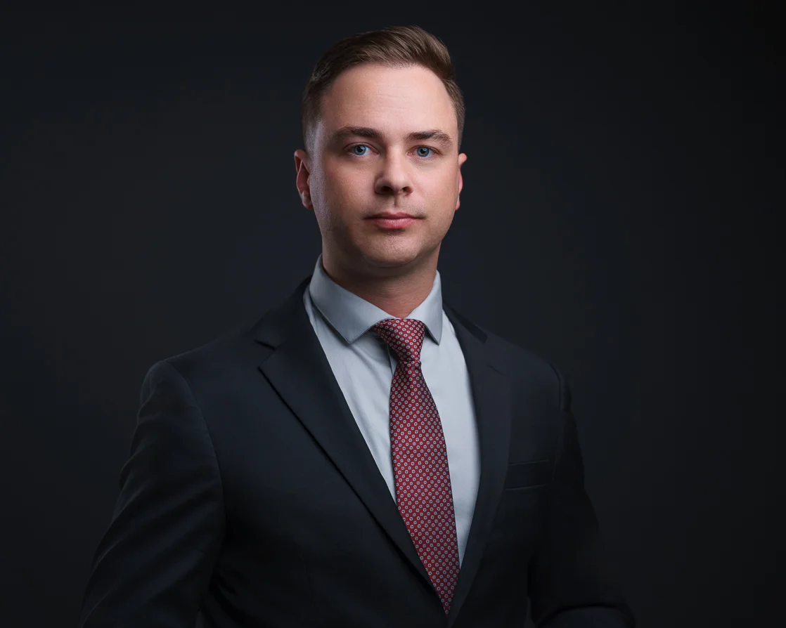 Dark background headshot South Florida